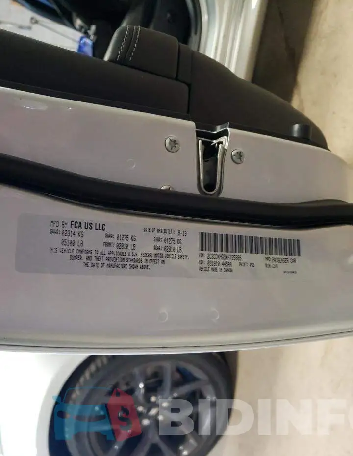 2C3CDXHG9KH725885 Photo# 13