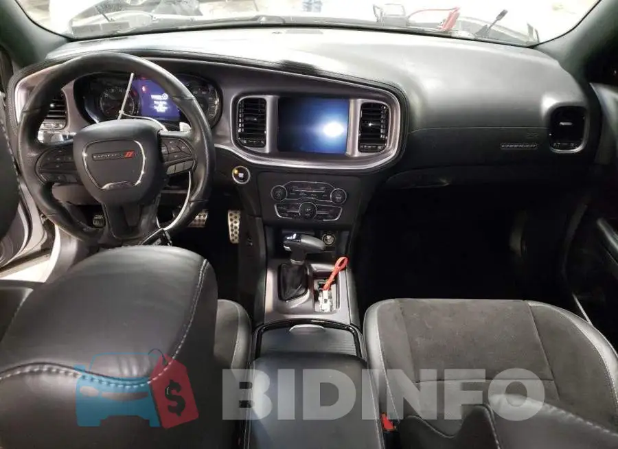 2C3CDXHG9KH725885 Photo# 8