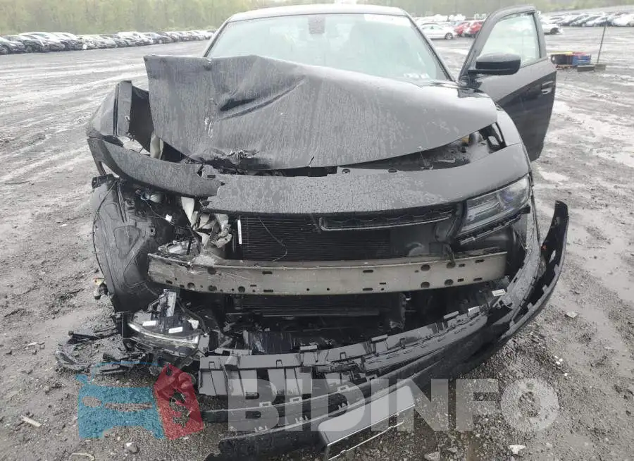 2C3CDXJG3HH660924 Photo# 11