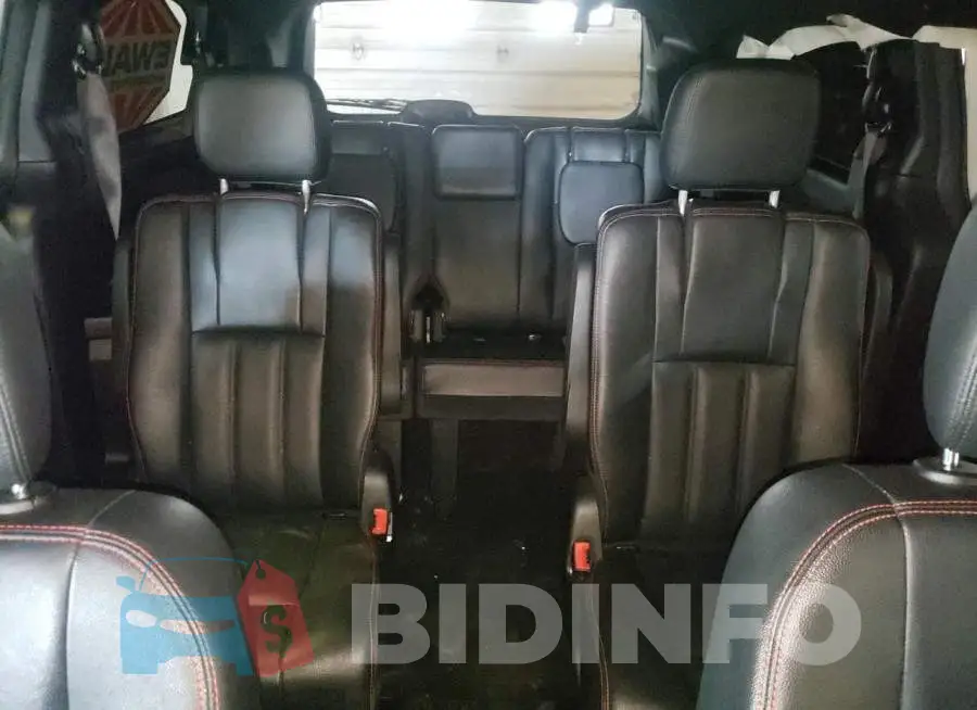 2C4RDGEG7KR752152 Photo# 10