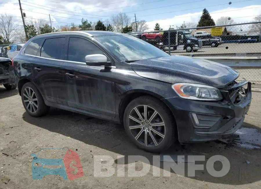 YV4902RS3F2695348 Photo# 4