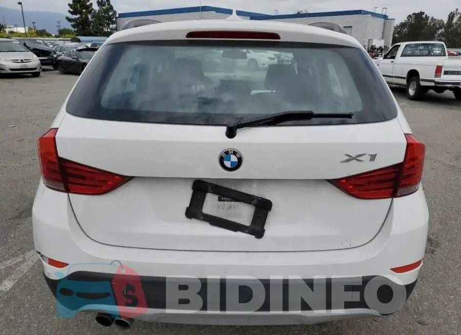 WBAVM1C52FV317150 Photo# 6
