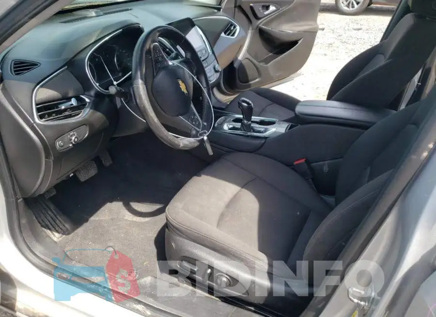 1G1ZD5ST7JF251122 Photo# 7