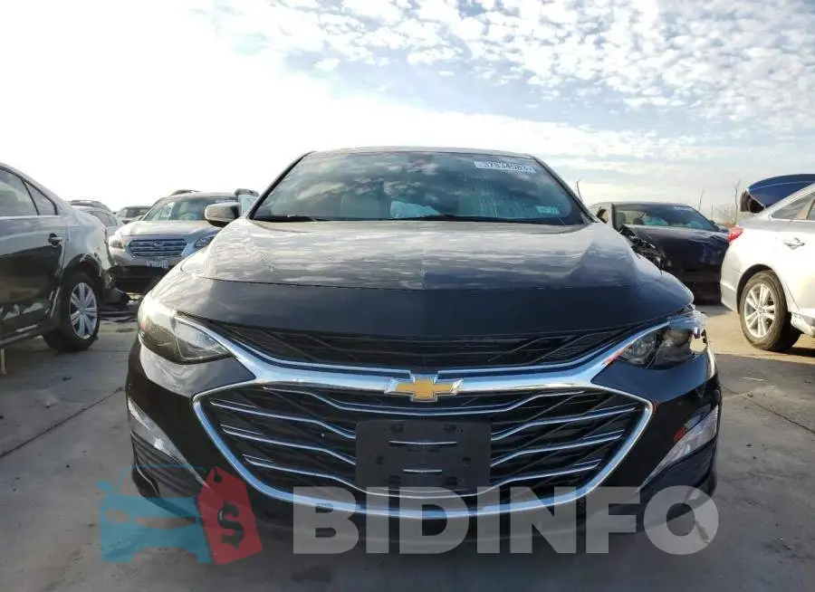 1G1ZD5ST9LF121569 Photo# 5
