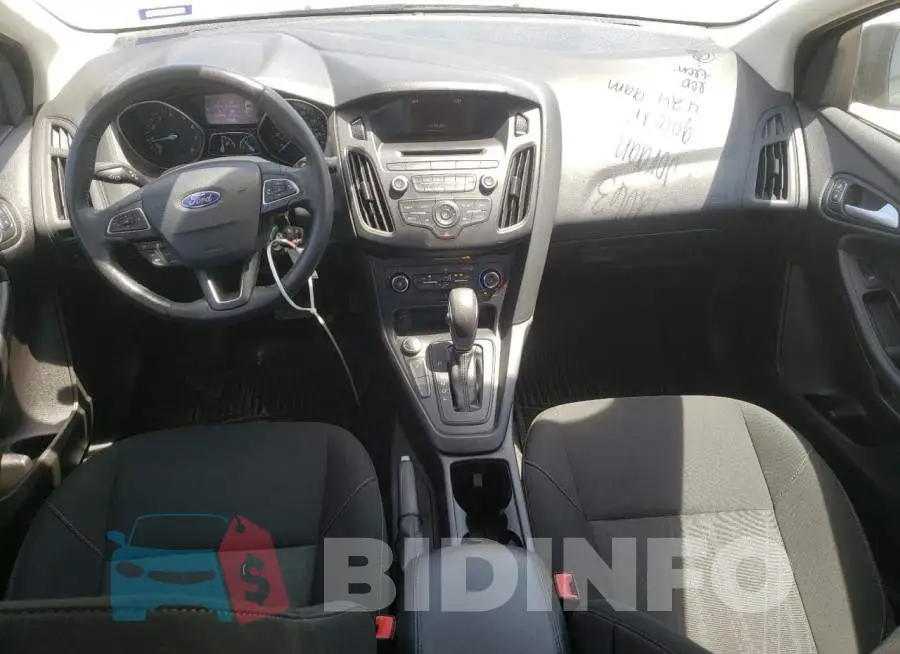 1FADP3F27HL255557 Photo# 8