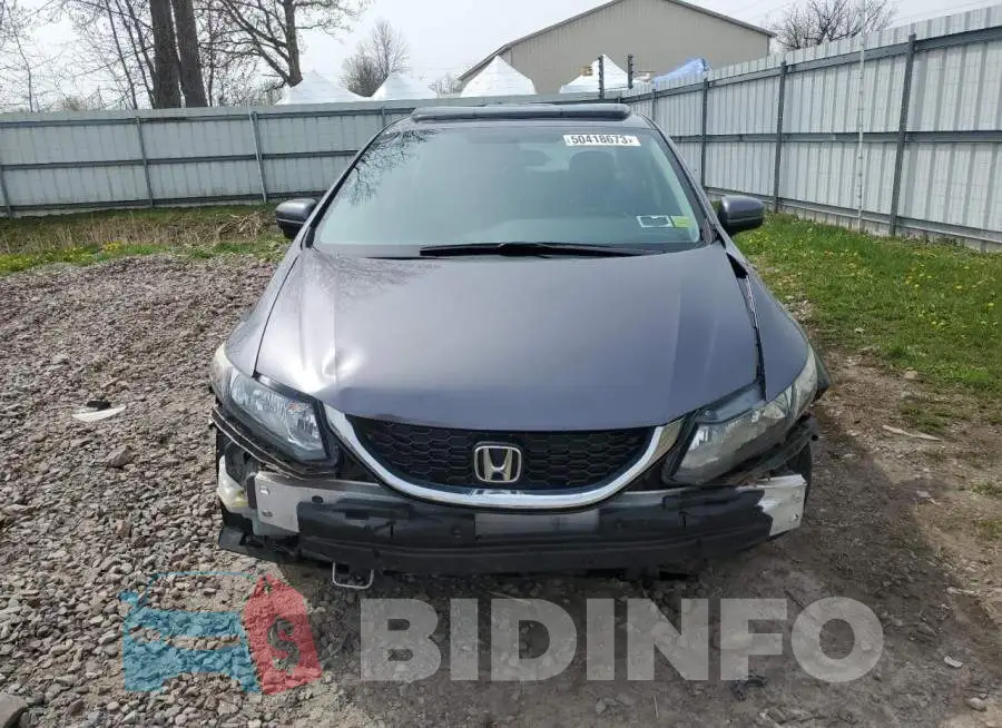19XFB2F89EE207966 Photo# 5
