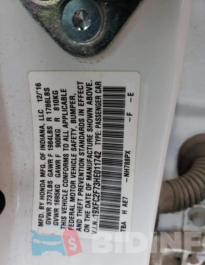 19XFC2F73HE011742 Photo# 12
