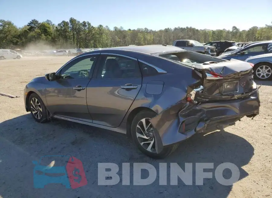 19XFC2F7XGE027919 Photo# 2
