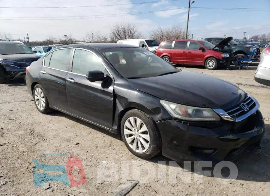 1HGCR2F82FA158694 Photo# 4