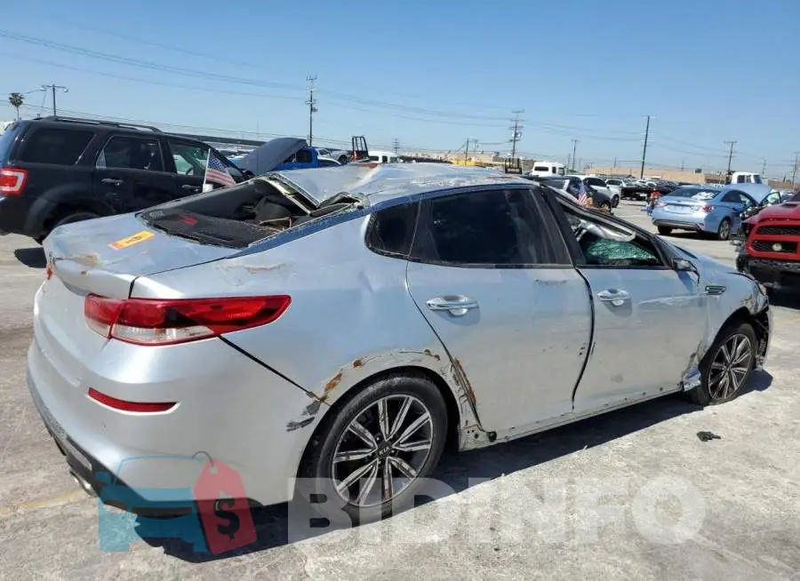 5XXGT4L38KG355082 Photo# 3
