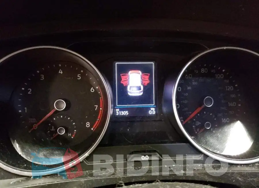 3VV2B7AX6KM112620 Photo# 9