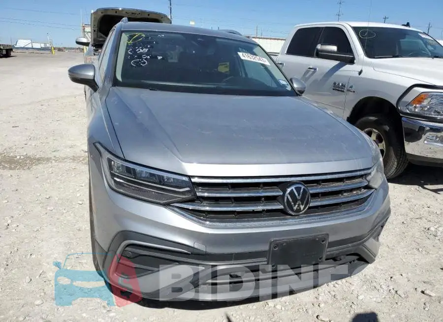 3VV2B7AX7NM061178 Photo# 5