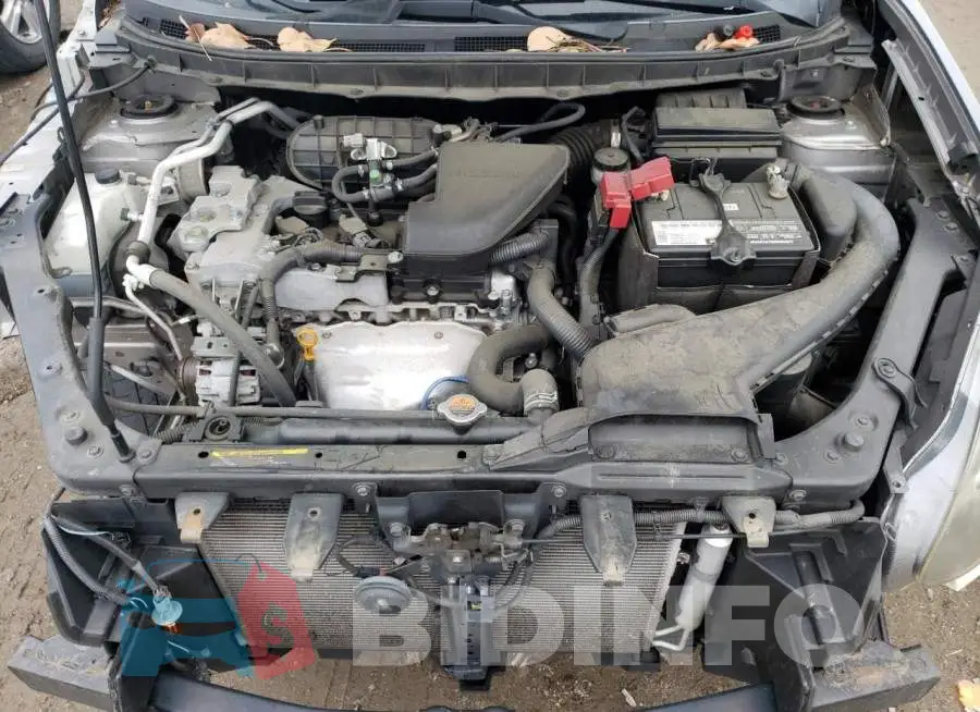 JN8AS5MT6FW669500 Photo# 12