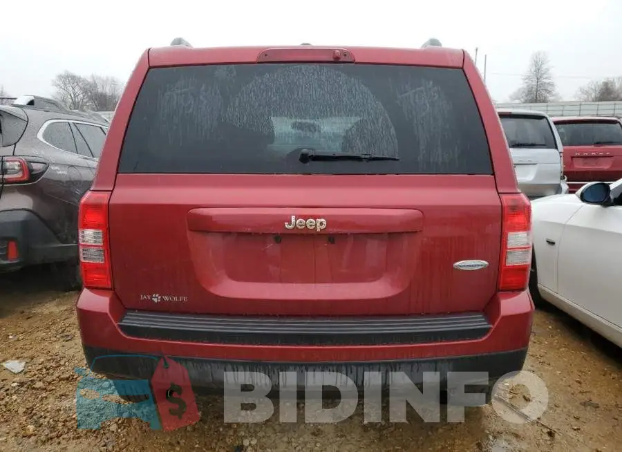 1C4NJPFB0ED893825 Photo# 6