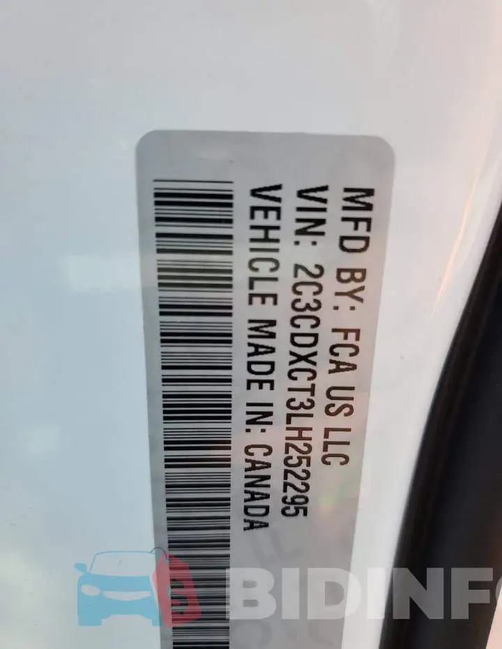 2C3CDXCT3LH252295 Photo# 12