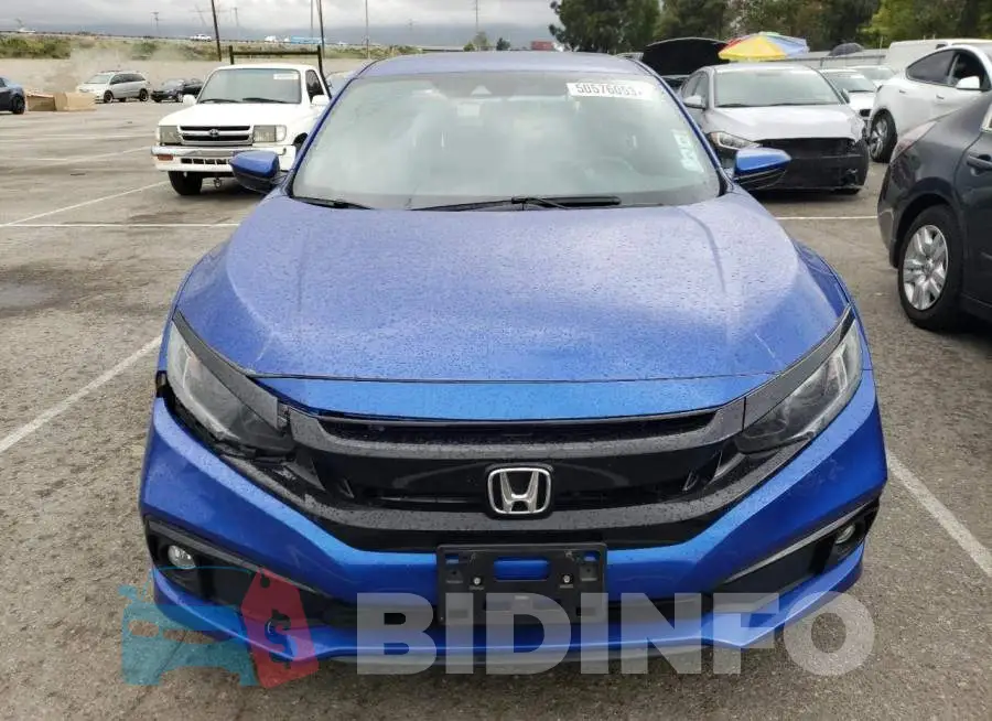 19XFC2F82KE205596 Photo# 5