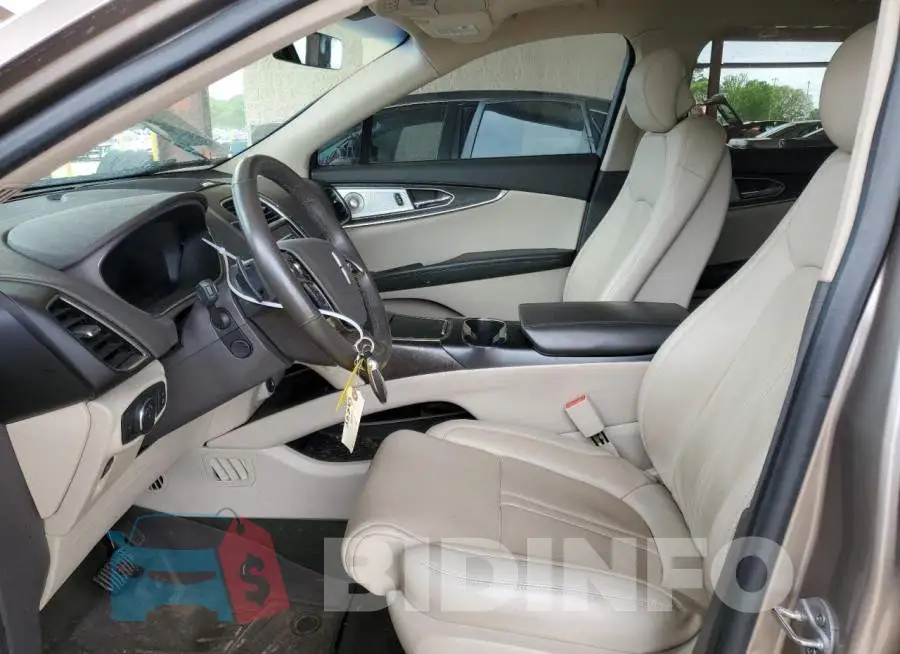 2LMPJ6LP7KBL41050 Photo# 7