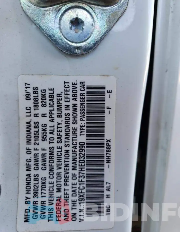 19XFC1F37HE032990 Photo# 12
