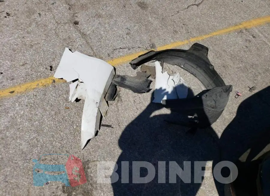 3KPFL4A7XHE111937 Photo# 12
