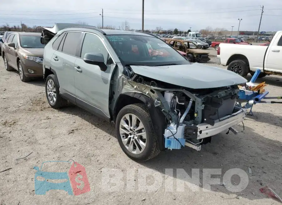 2T3A1RFV8MW158287 Photo# 4