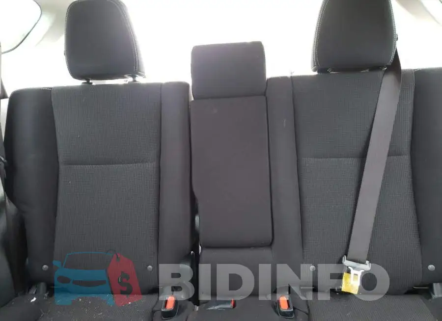 JTMWFREV1HJ722133 Photo# 10