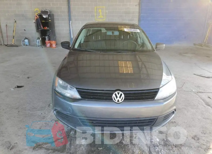 3VW2K7AJ2EM257018 Photo# 5