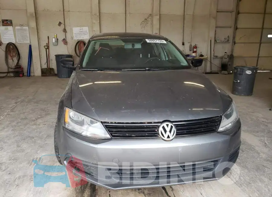 3VW2K7AJ4EM311953 Photo# 5