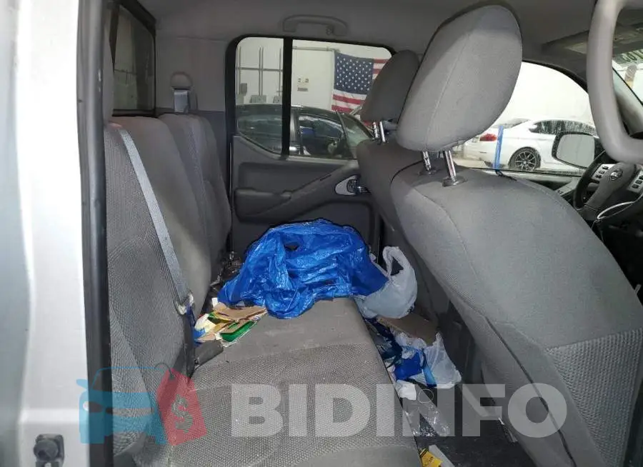 1N6AD0EV2JN716283 Photo# 10