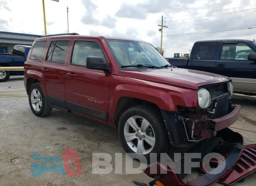 1C4NJPBB8FD149588 Photo# 4