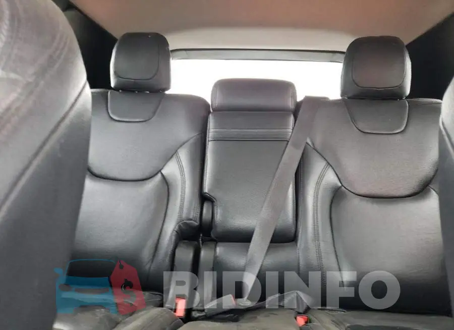 1C4PJLCB7GW138006 Photo# 10
