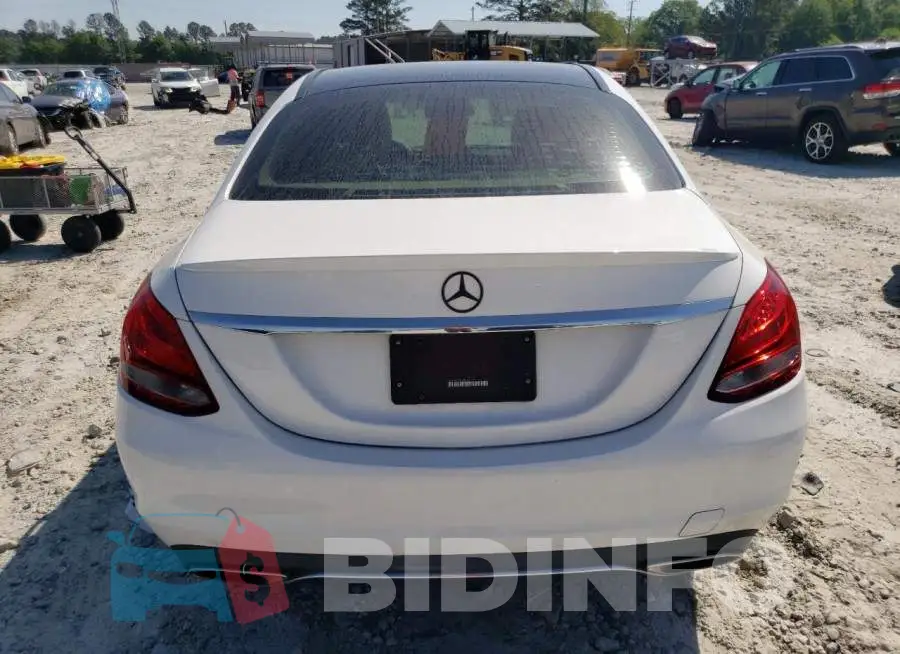 WDDWF4JB2HR308073 Photo# 6