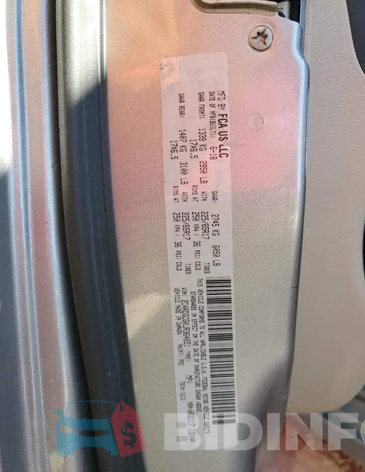 2C4RDGCG0JR364651 Photo# 13