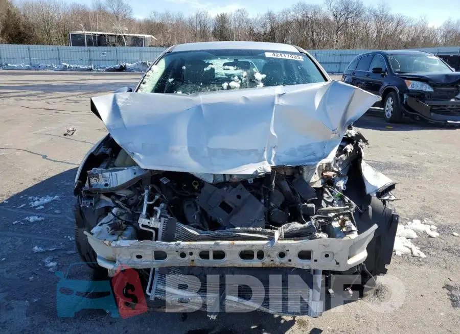1FADP3N21GL307474 Photo# 5