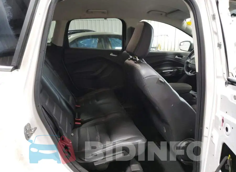 1FMCU9HD1KUB54043 Photo# 10