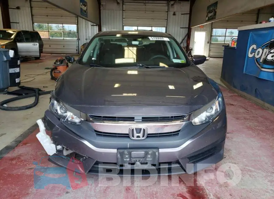 19XFC2F55HE203100 Photo# 5