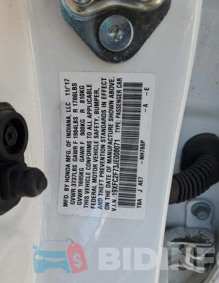 19XFC2F73JE008071 Photo# 12