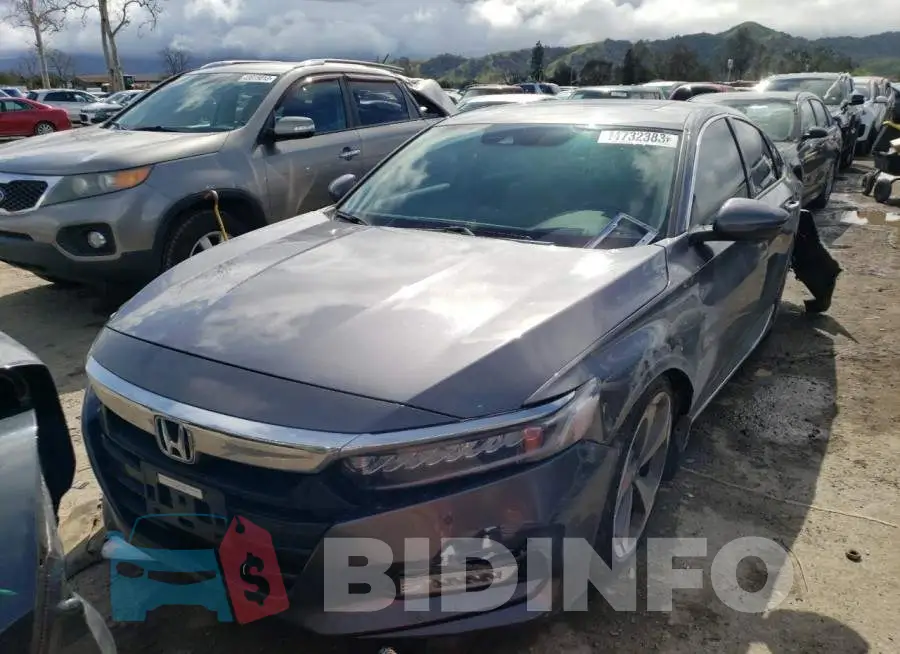 1HGCV2F94JA028896 Photo# 5