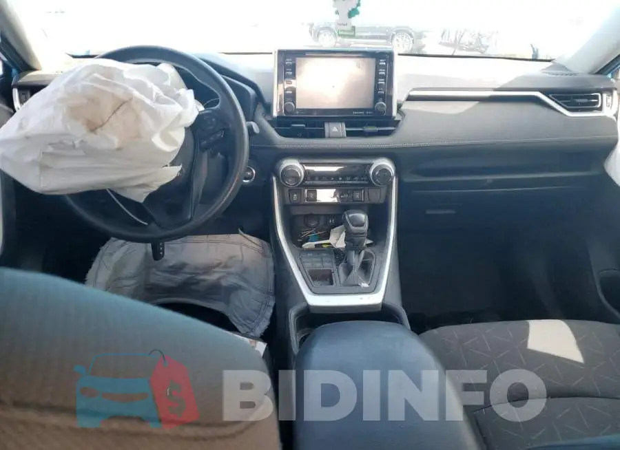 2T3P1RFV8KC019169 Photo# 8