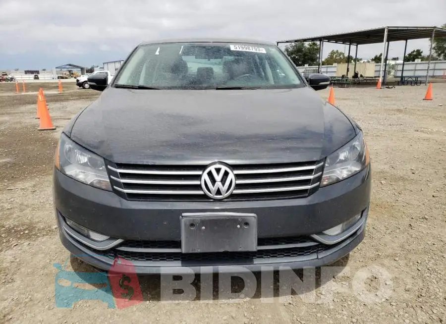1VWBS7A36FC087850 Photo# 5