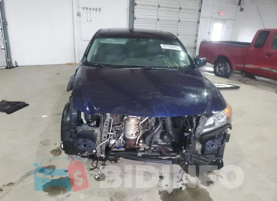 19VDE1F30EE000498 Photo# 5