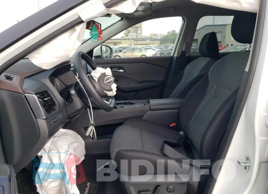 5N1BT3BA8PC670925 Photo# 7