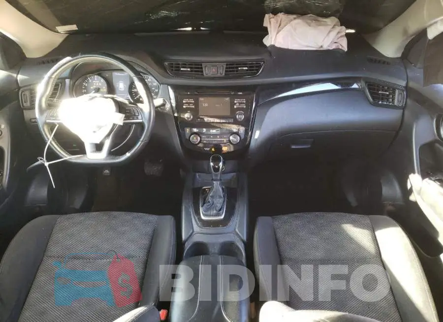 JN1BJ1CP3HW002874 Photo# 8
