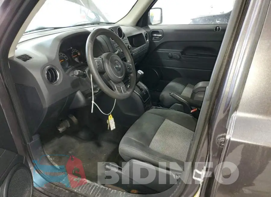 1C4NJRBB1FD290014 Photo# 7