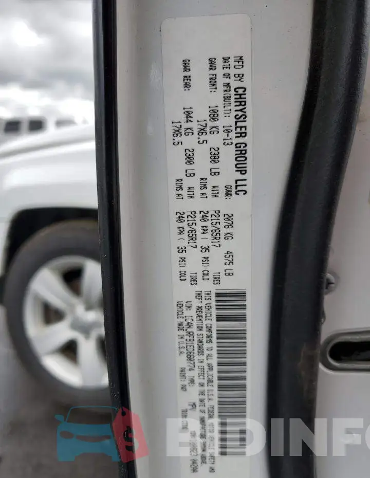 1C4NJRFB1ED660774 Photo# 13