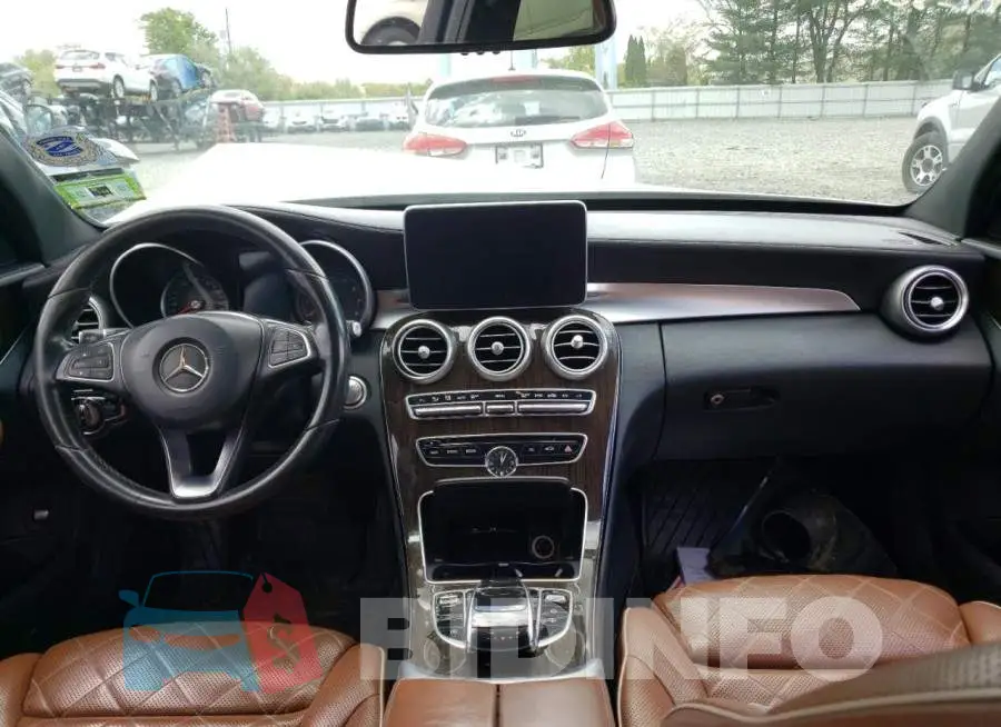 55SWF4KB6GU138098 Photo# 8
