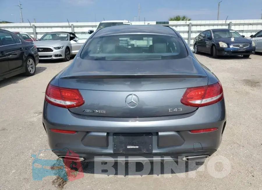 WDDWJ4JB7JF673631 Photo# 6