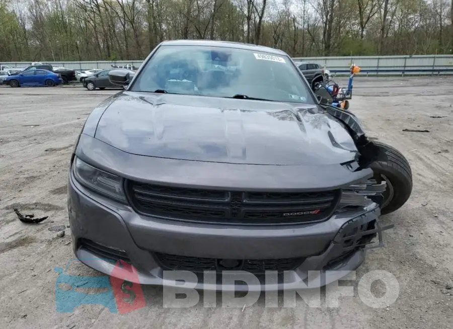 2C3CDXHG2FH854542 Photo# 5