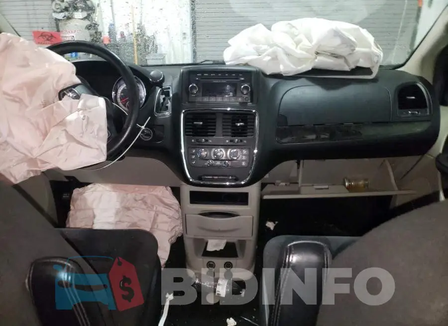 2C4RDGBGXER401017 Photo# 8