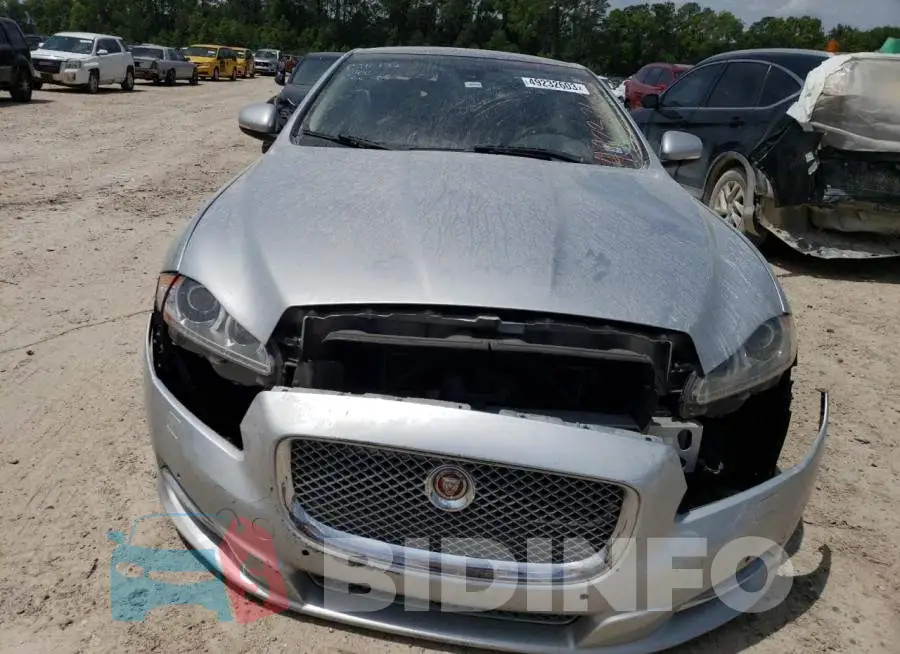 SAJWJ2GD9F8V85605 Photo# 5