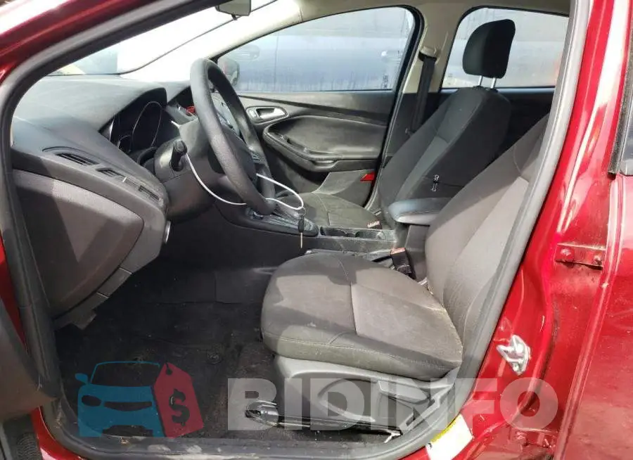 1FADP3F2XHL294031 Photo# 7